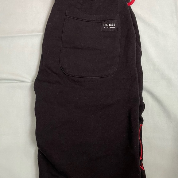 Guess Sweat Shorts (size XS) EUC - Picture 3 of 7